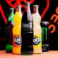 Refrescos (Coca-Cola, Fanta, etc.)